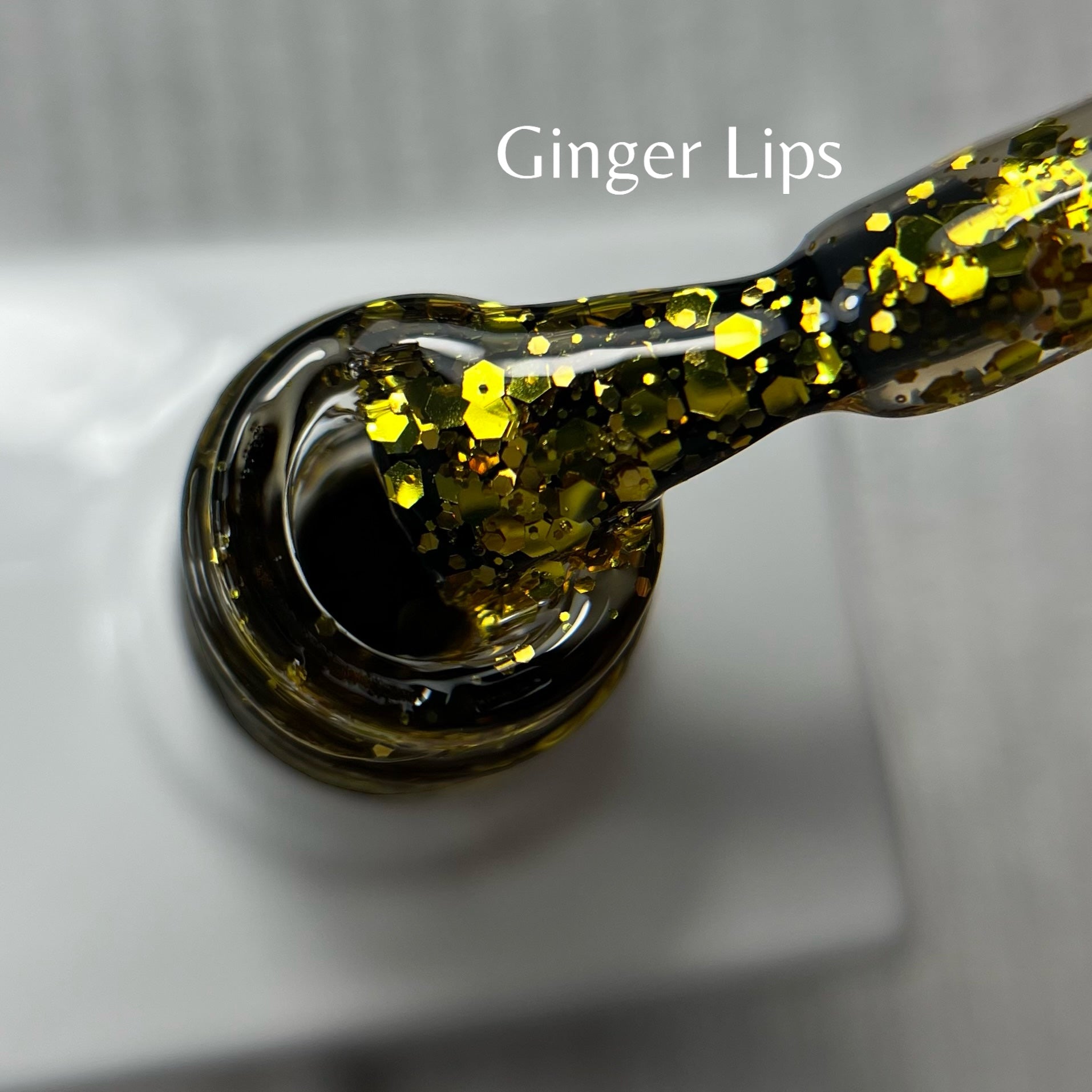 GINGER LIPS Gel Polish, 15ml