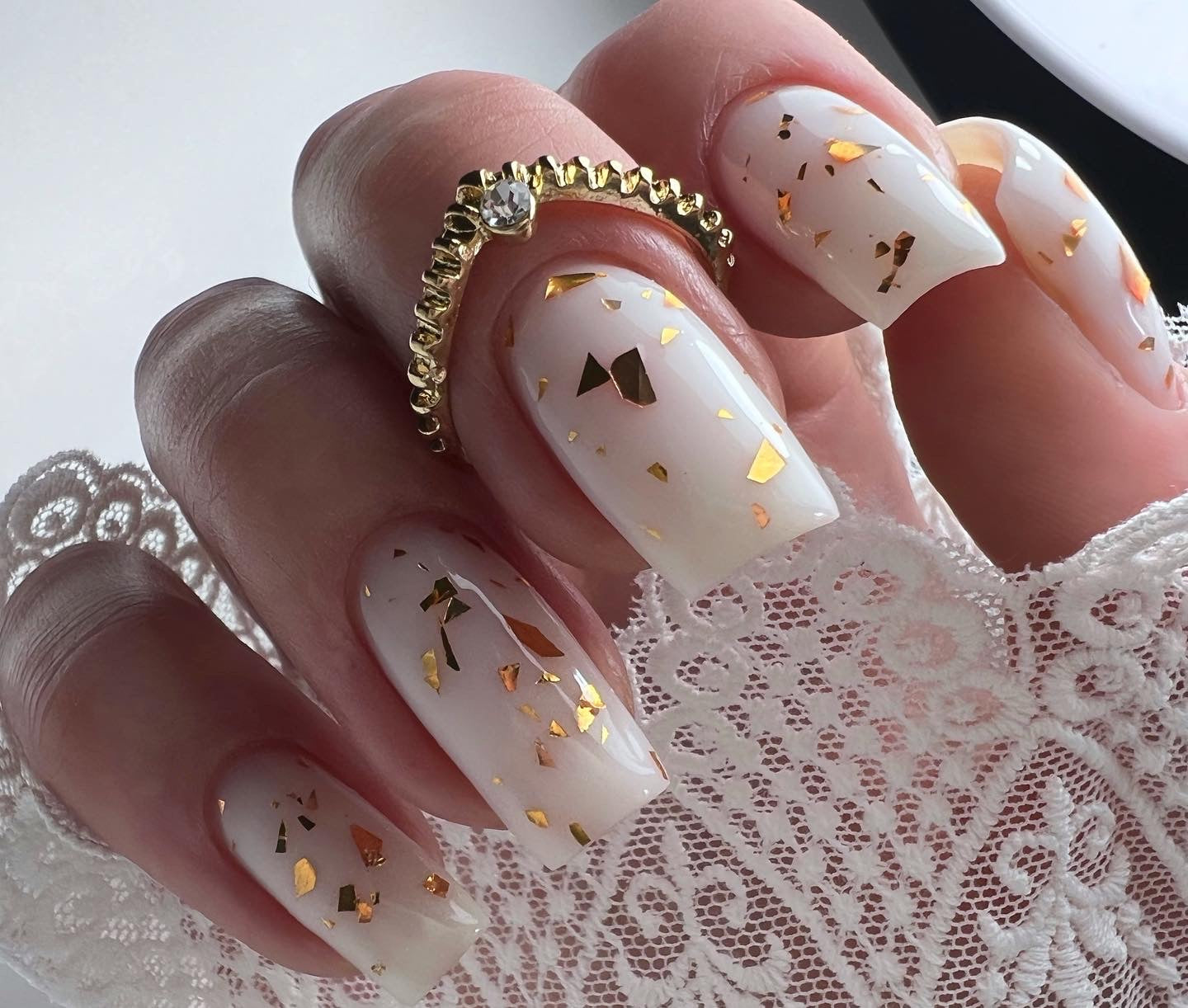 GOLD FLAKES TOP COAT, 15ml