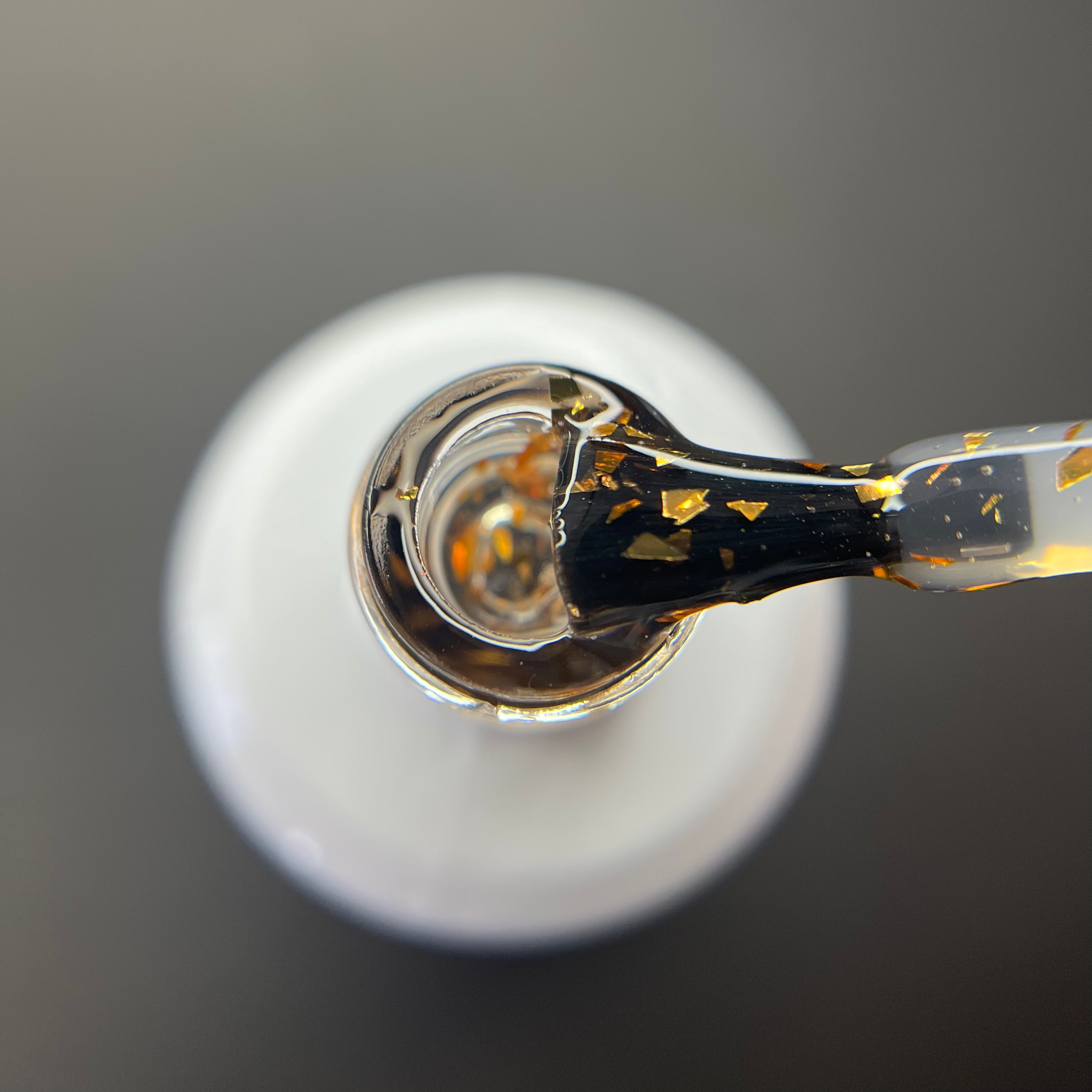 GOLD FLAKES TOP COAT, 15ml